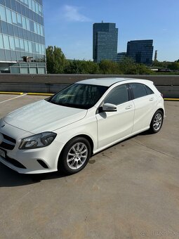 Mercedes-Benz A 160 benzín,automat - 15