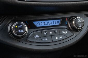 Toyota Yaris 1.5 Hybrid Style e-CTV 54kW - 15