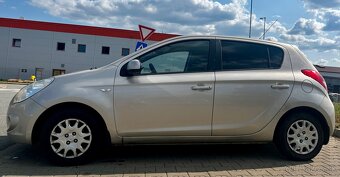 Hyundai i20 1.4 – spoľahlivý mestský hatchback - 15