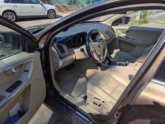 Volvo XC60 D4 SUMMUM POLESTAR AWD - (2.4L 5-valec) - 15