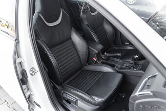 Škoda Octavia 3 Combi RS 2.0 TDI 4x4 DSG Kessy Canton Kamera - 15