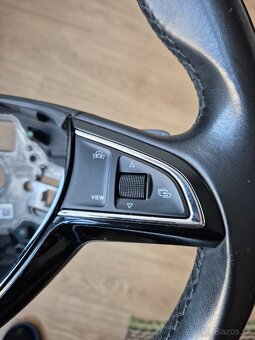 SKODA MULTIFUNKČNÝ VOLANT VYHRIEVANY, PADLAMI DSG A AIRBAGOM - 15