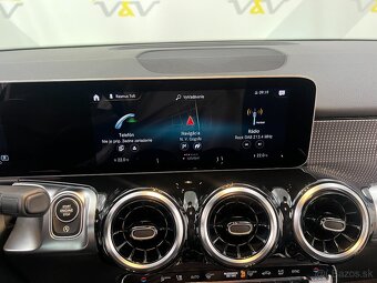 Mercedes-Benz GLB 200d A/T - 15