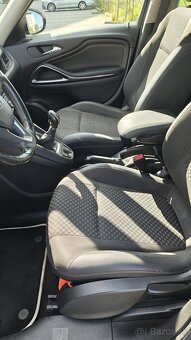 Opel Zafira 1.4 TURBO 140k, M6 - 15