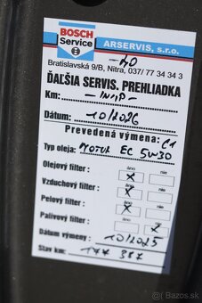 Land Rover Range Rover Velar 3.0D V6 SD6 300k HSE AWD A/T - 15