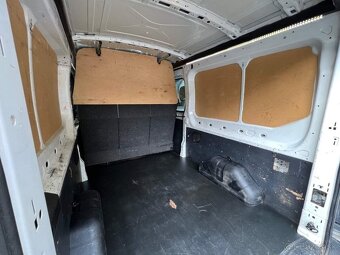 Ford Transit L3 350 Trend 2.0 TDCI 96 kW 7 míst tažné STK - 15