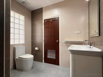 ÚTULNÁ 3 SPÁLŇOVÁ VILA S BAZÉNOM K NASŤAHOVANIU - PATTAYA - 15