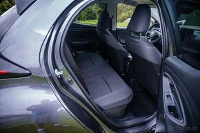 Toyota Yaris 1.5 Hybrid e-CVT Comfort Style Tech - 15