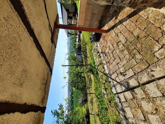Zahrada s chatkou - 15