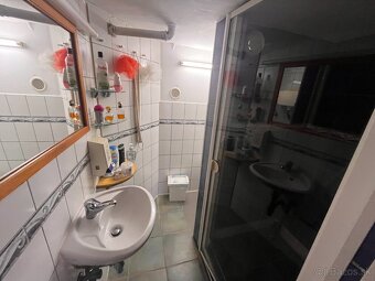 MAĎARSKO - SZENDRŐ - ZREKONŠTRUOVANÝ 4-IZBOVÝ RODINNÝ DOM V - 15