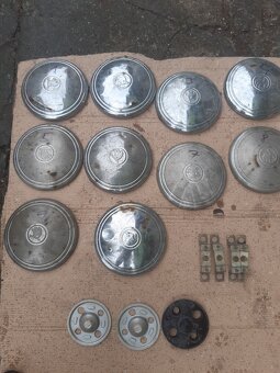 Škoda 100 -100 plast nd . - 15