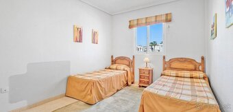 Španělsko – Orihuela Costa, Playa Flamenca Dům 4+1 s terasou - 15