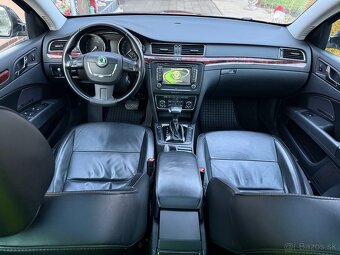 Škoda Superb Combi 2 2.0TDI DSG CR Elegance FULL VYBAVA - 15