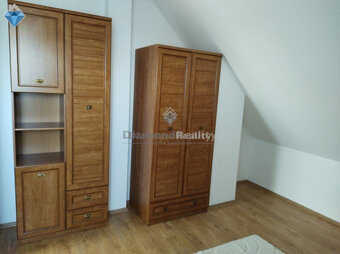 Na prenájom luxusný rodinný dom s nádherným výhľadom Nitra - - 15