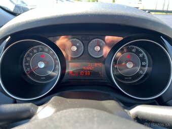 Fiat Punto 1.4 benzín + CNG, 57kW, MT/5, rok:06.2012. - 15