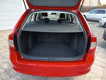 Škoda Octavia 2,0 TDi COMBI - 15