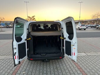 Ford Transit Custom 2.0 TDCi 96kw long 9míst lůžko - 15