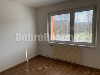 Predaj - Slnečný 4 izbový byt na skvelom mieste v Zakvášove  - 15