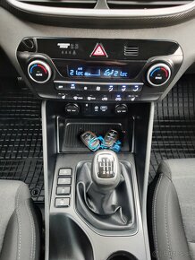 Hyundai Tucson 1.6 CRDi 136 Smart 4x4 - 15