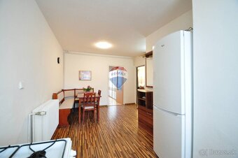 PREDAJ, 2-izbový byt s balkónom, Vysoké Tatry, Tatranská Lom - 15