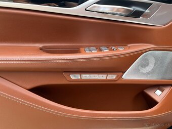 BMW M760Li - 15