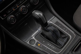 Volkswagen e-Golf 2020 - 15