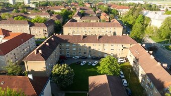 VEĽKOMETRÁŽNY 3 IZBOVÝ BYT NA PREDAJ, PRIEVIDZA - 15