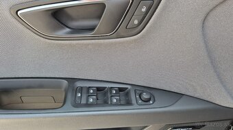 Seat Leon 1,2TSI 81kW M6 Style 4/2017 - 15