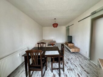 ROSNÁ - PEKNÝ 1,5  IZBOVÝ BYT PO REKONŠTRUKCII - ZARIADENÝ. - 15