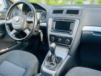 Škoda Octavia 2 2.0 TDI - 15