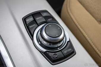 BMW X3 xDrive20d Advantage A/T - 15