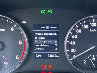Hyundai i30 CW 1.6 CRDi Family - 15