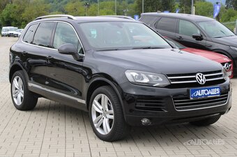 Volkswagen Touareg 3,0 TDi V6 176 kW 4 MOTION - 15
