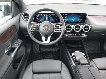 Mercedes-Benz B 200 d - 15