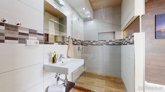 Na predaj 4-izbový Penthouse v Malackách Brezová ulica aj s  - 15
