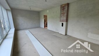 Predaj rodinného domu s garážou vo Zvolene - mestská časť Mô - 15