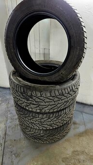 Zimné pneumatiky R17 Suv 235/55 - 15