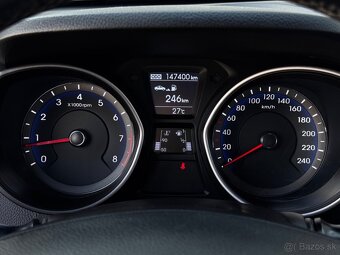 Hyundai i30 CW 1.6i MPI CVVT Family - 15