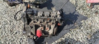 Predám diely na Seat Cordoba 1.4 44kw kód:AKK rok 2000 - 15