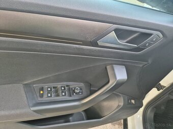 Volkswagen T-Roc 1.5 TSI BMT Style - 15