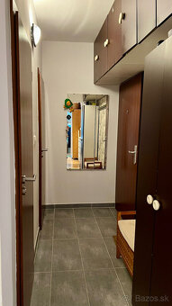 PREDAJ ATRAKTÍVNEHO 3-IZB. BYTU S LOGGIOU V PROSTREDÍ PLNOM  - 15