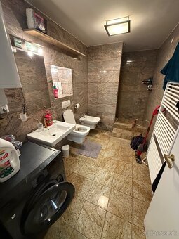 Predaj výnimočného objektu – Karlov dvor v Cíferi - 15