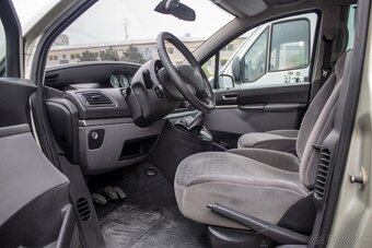 Peugeot 807 2.2 HDI ST - 15