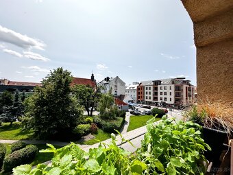 Štýlový, priestranný 1 izbový byt s loggiou v centre Trnavy - 15