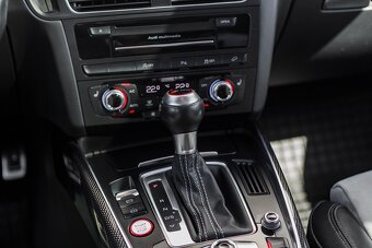 Audi SQ5 3.0TDI V6 230kW Quattro AT8 07/2014 - 15