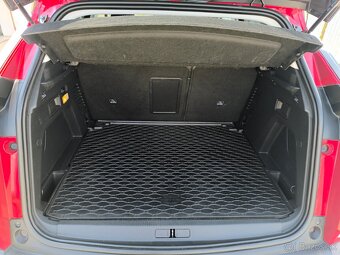 Predám Peugeot 3008 1.6 BlueHDI 88kw,automat. - 15