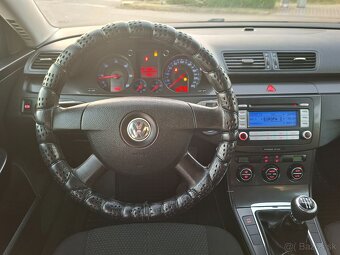 Volkswagen passat b6 1.9 TDI 77kw - 15