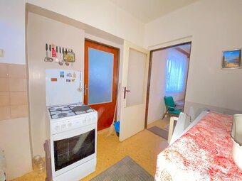 Na predaj 3 izbový dom s pozemkom 910 m2 v obci Dolný Štál - 15