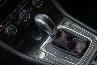 Volkswagen Golf 2.0 TSI BMT GTI Performance DSG EU6 - 15