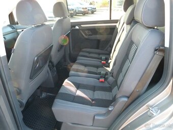 Volkswagen Touran 1.4 TSI Family - 15